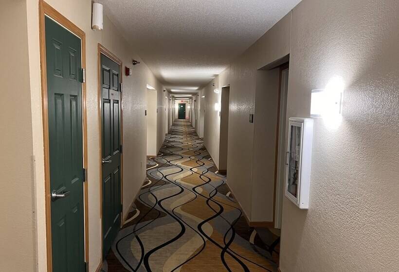 Grandstay Hotel And Suite Waseca