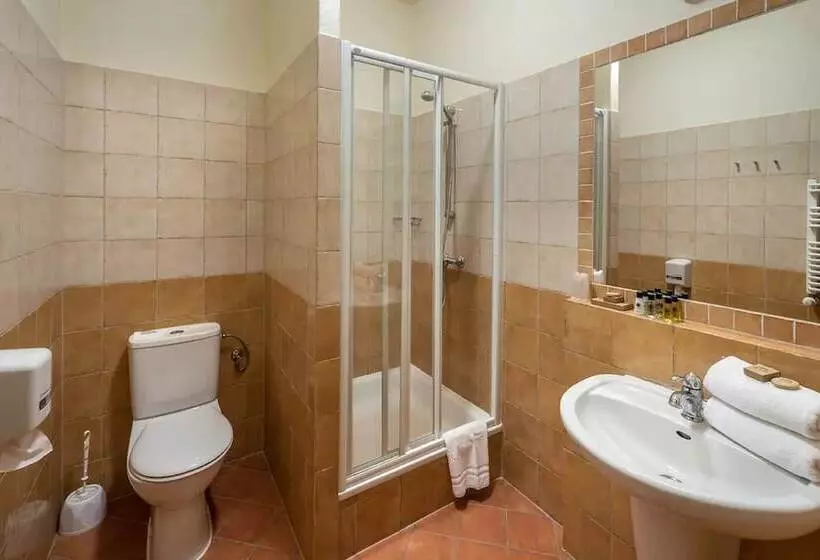 בית מלון כפרי Zamek Kliczkow