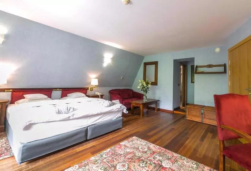 فندق Jelenia Struga Medical Spa