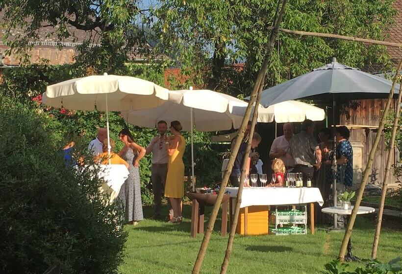 펜션 Gasthof Eberhard   Hof, Wirtshaus & Herberge