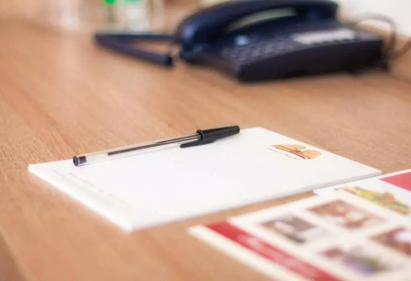 Пансион Landhotel Und Weingasthof Schwarzer Adler