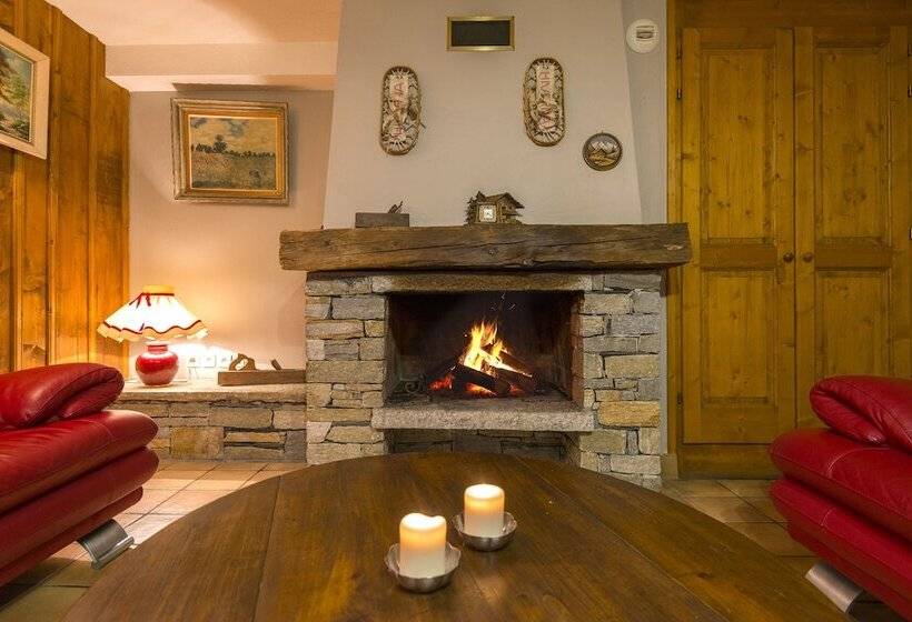 هتل Chalet Oliver By Skinetworks