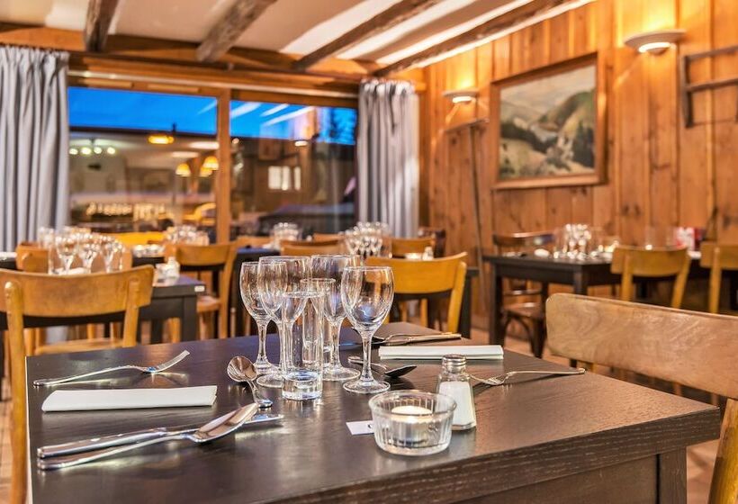 هتل Chalet Oliver By Skinetworks