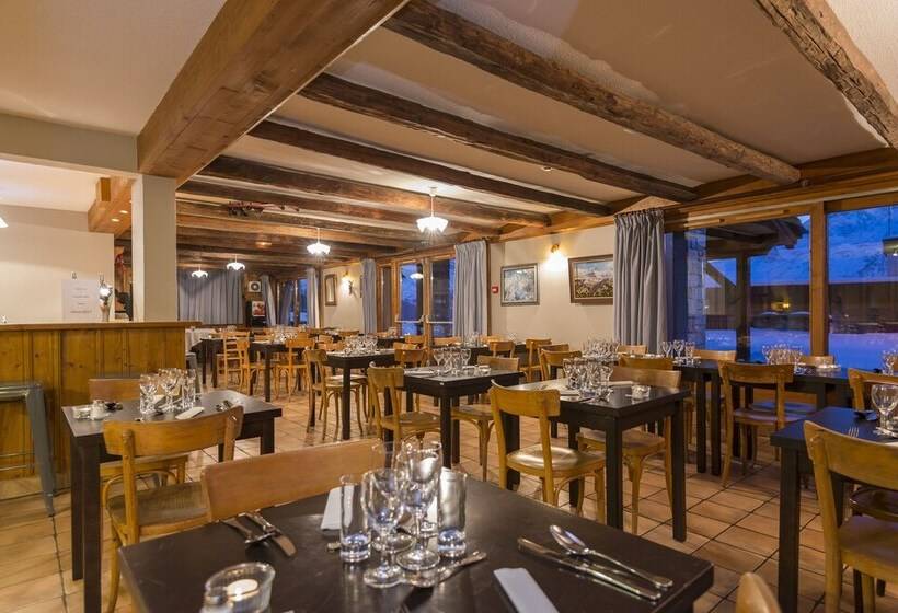 هتل Chalet Oliver By Skinetworks