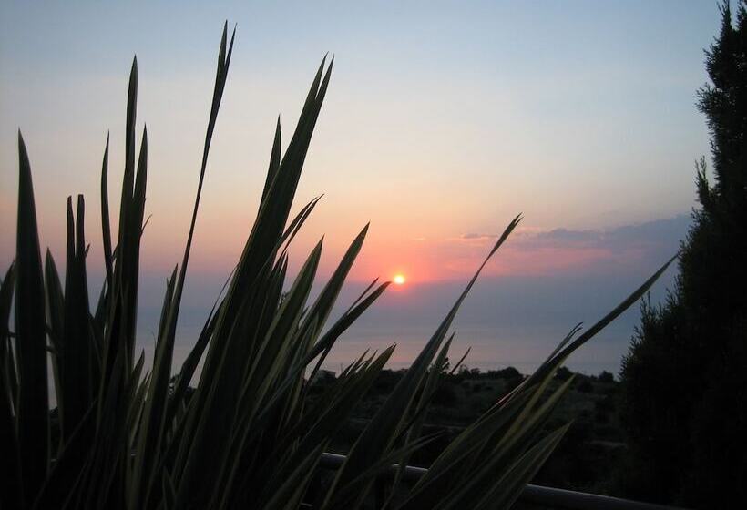 ホテル Georgia Villas