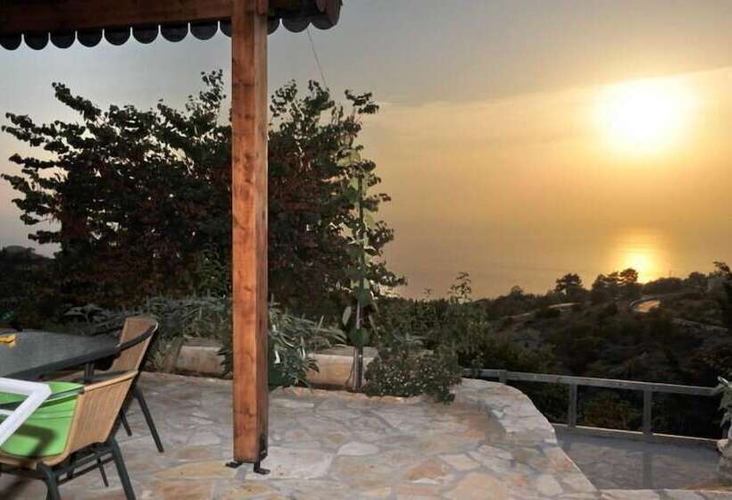 ホテル Georgia Villas