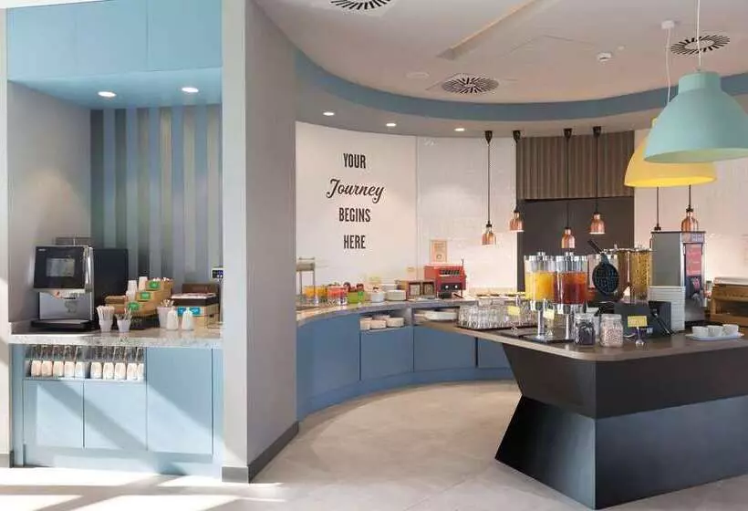 ホテル Hampton By Hilton Krakow Airport