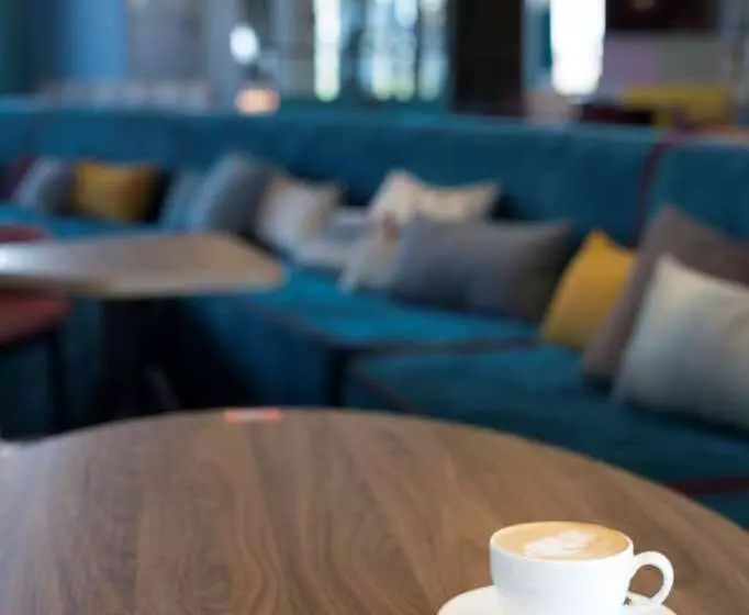 ホテル Hampton By Hilton Krakow Airport