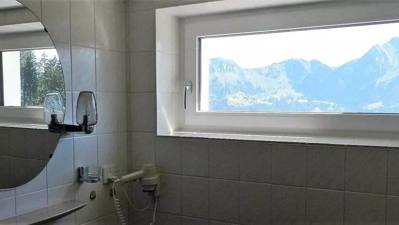 Hotelli Garni Mittenwald