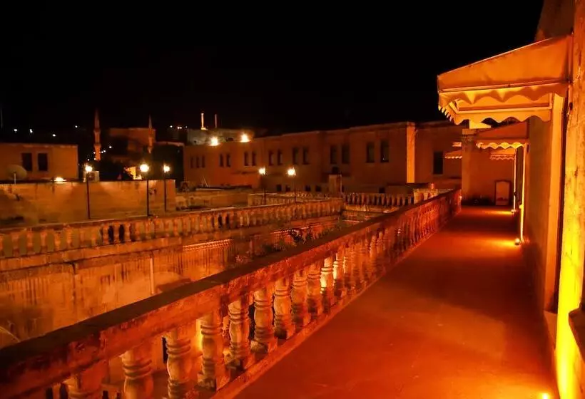 Narlı Ev Butik Otel