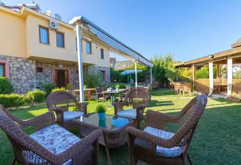 Palamutbükü Deniz Apart Otel