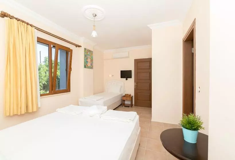 Palamutbükü Deniz Apart Otel