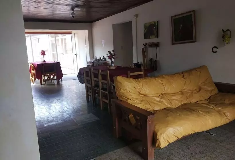Hostal Emeq