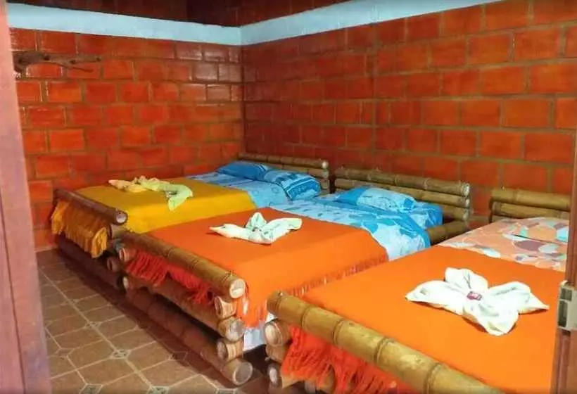 ホテル Cabanas Y Camping Colinas De San Diego