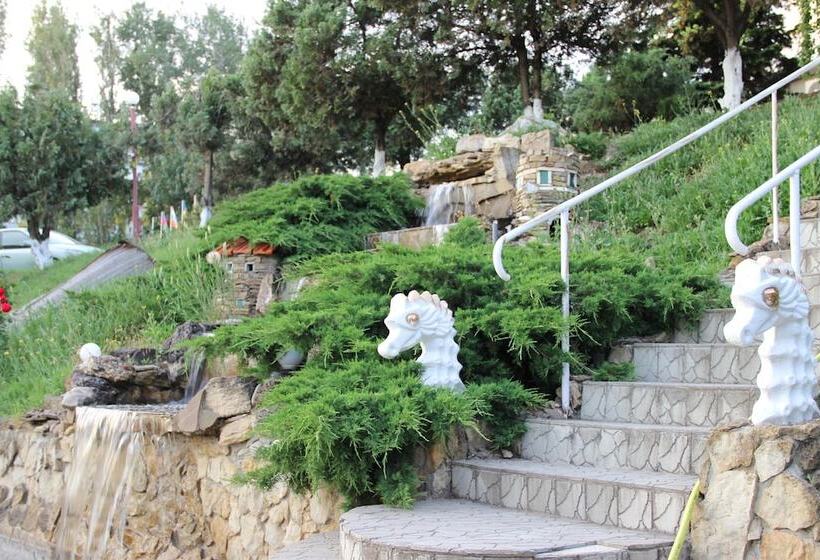 酒店 Golden Line Resort