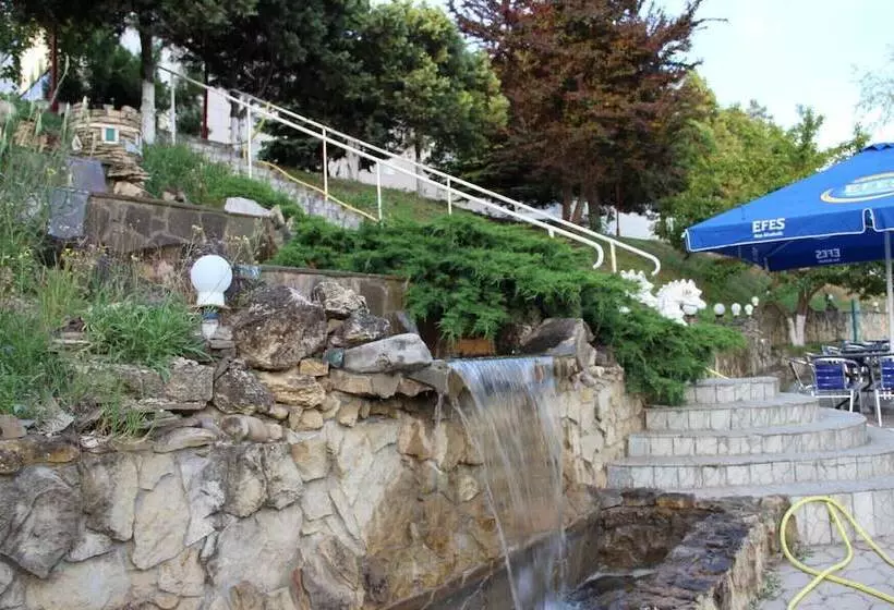 Hotelli Golden Line Resort