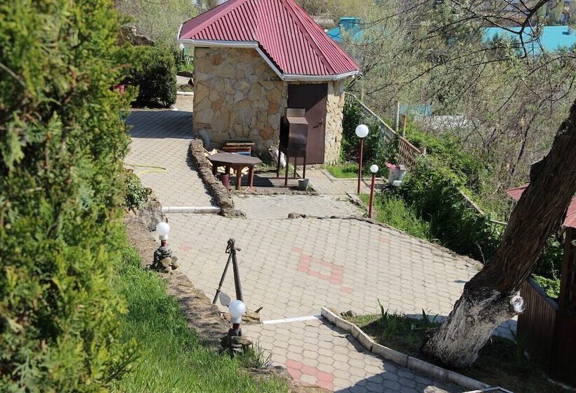 酒店 Golden Line Resort