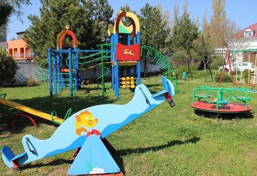 酒店 Golden Line Resort