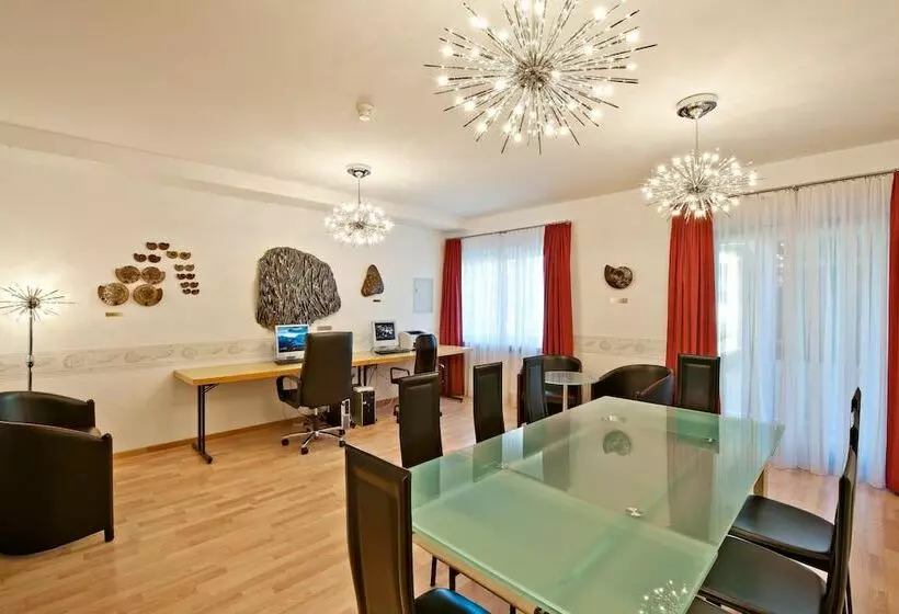 هتل Hostel Casa Franco