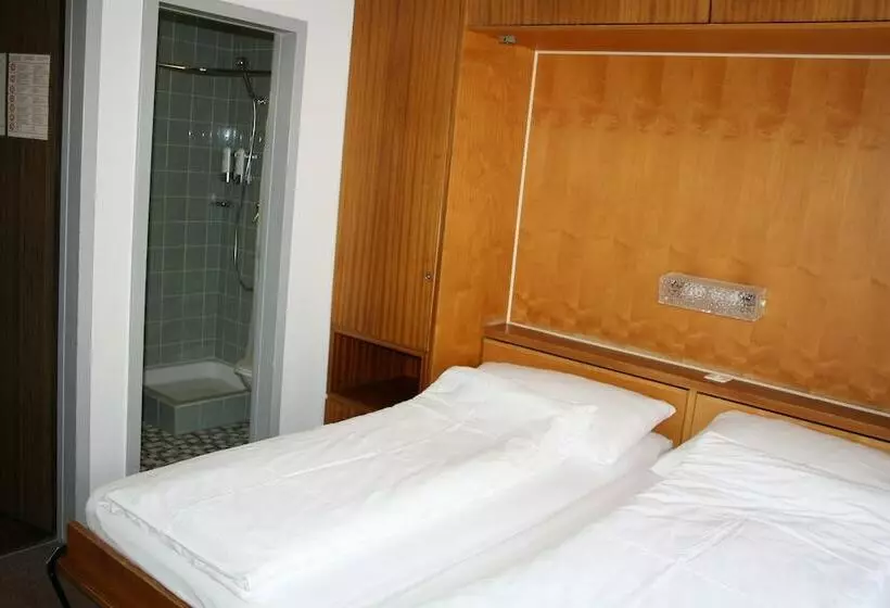 هتل Hostel Casa Franco