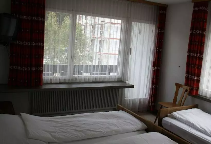 هتل Hostel Casa Franco