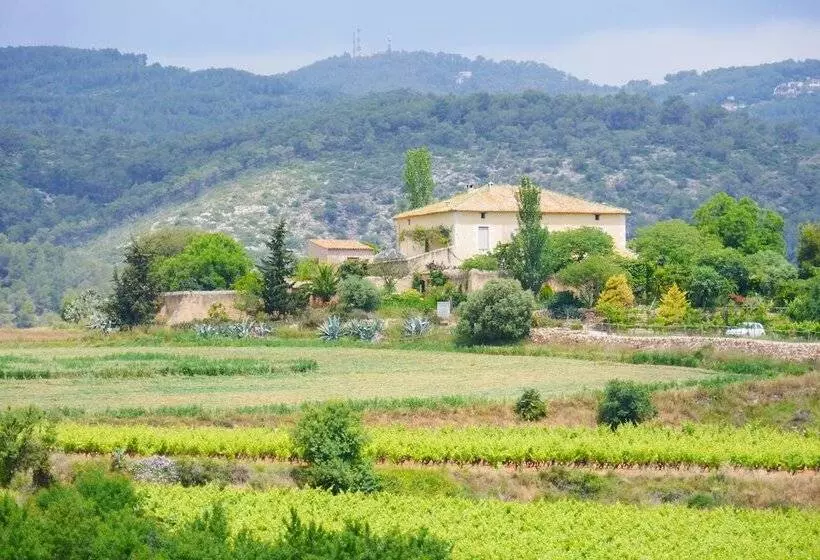 هتل Mas Castell De Gimenelles