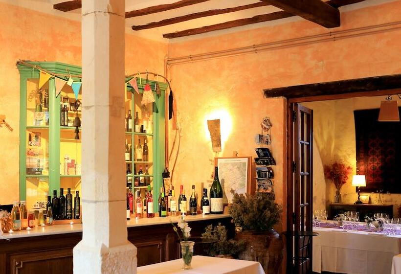 Hotel Mas Castell De Gimenelles
