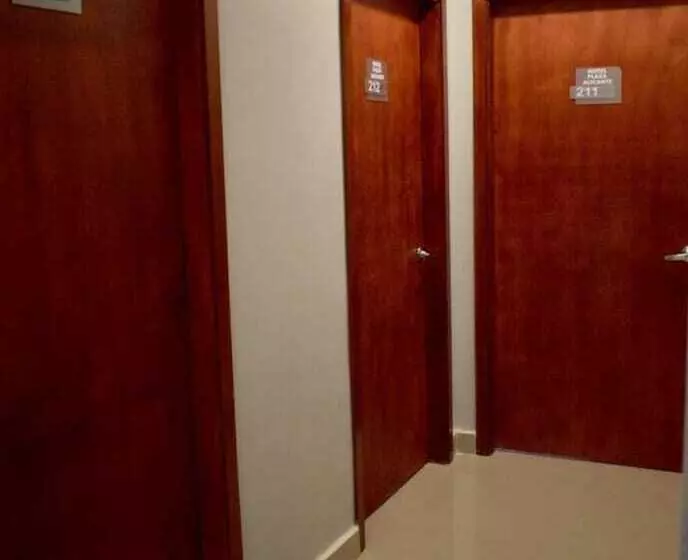 هتل Plaza Alicante