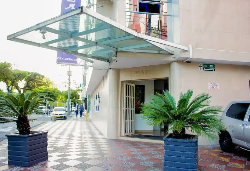 ホテル Plaza Mayor Itagui