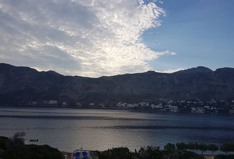 ホテル Porto Potha