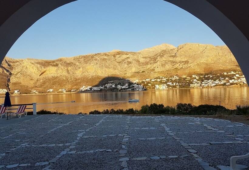 ホテル Porto Potha