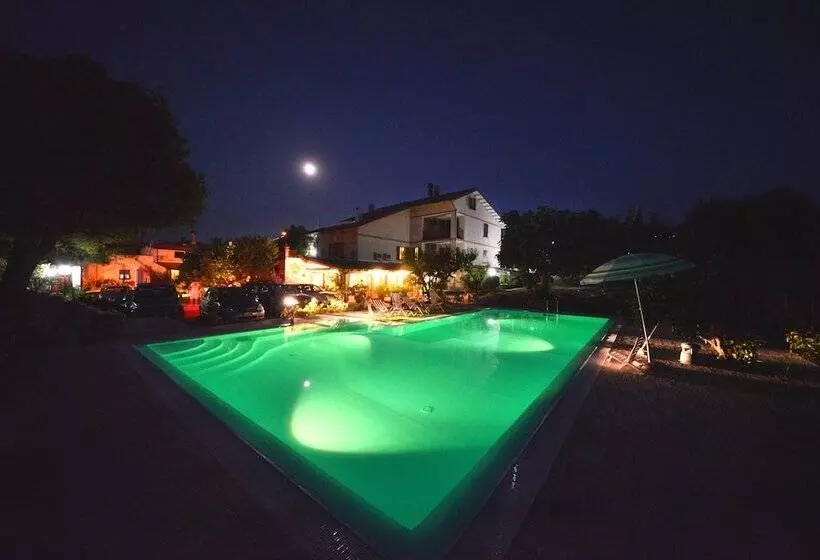 Maaseutuhotelli Agriturismo Nardini