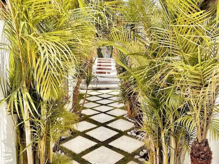 هتل Sababa Resort