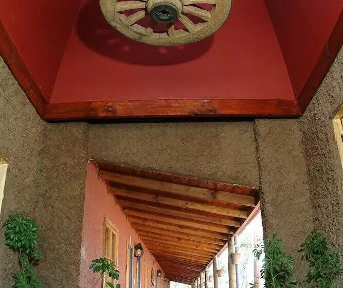 ホテル & Spa Colinas De Cuncumen