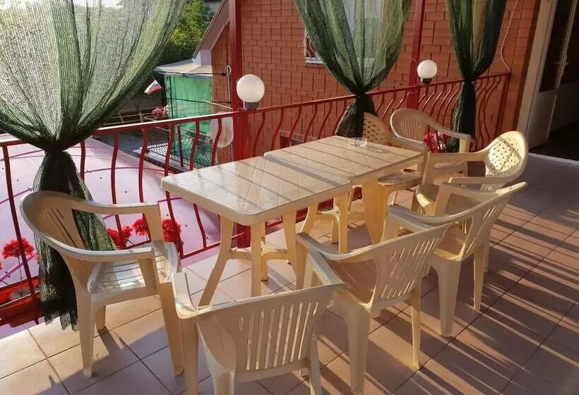 Mini Hotel Zolotye Peski