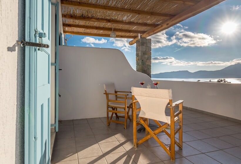 펜션 Faros Apartments