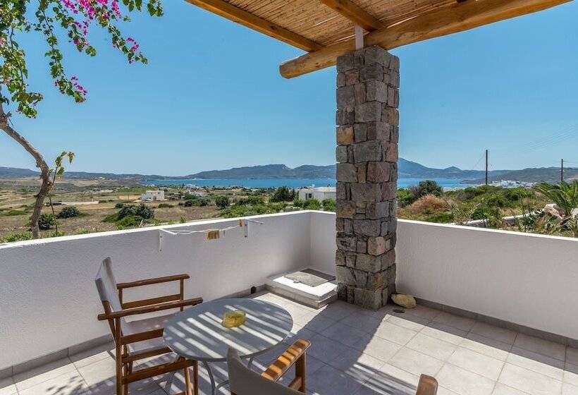 펜션 Faros Apartments