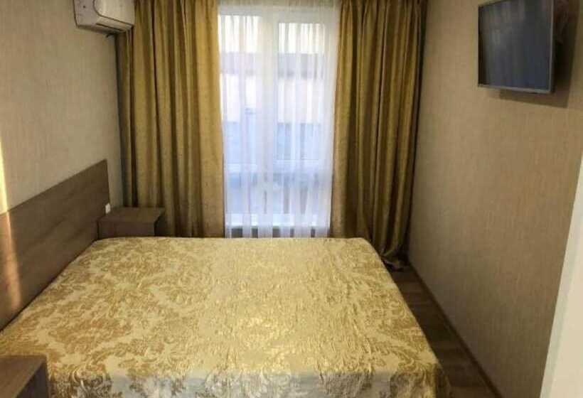 پانسیون Guest House Grant