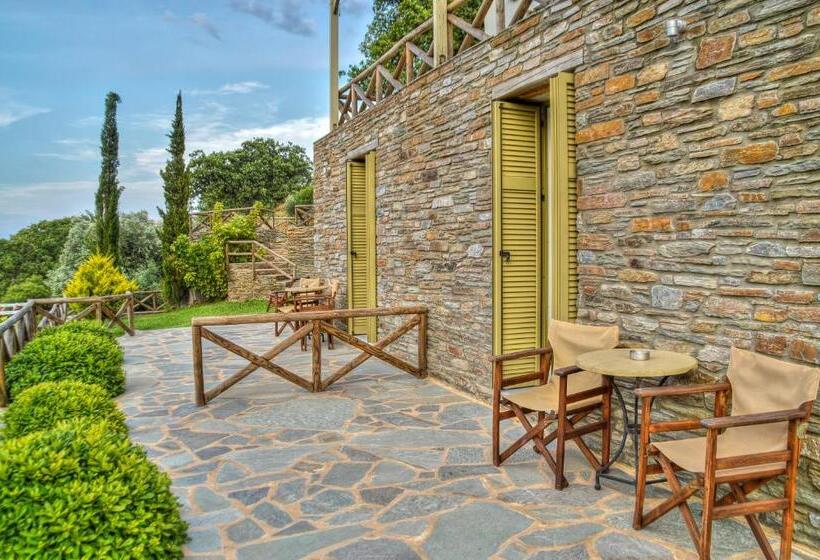 פנסיון Iro Suites