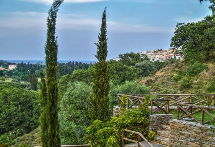 ペンション Iro Suites