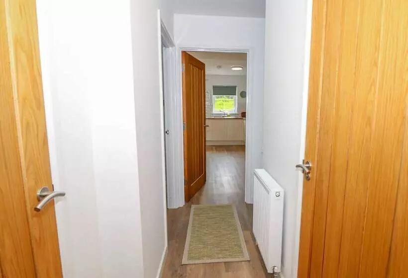 5 Yarmouth Cottages