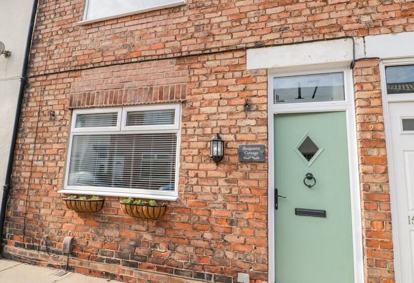 Benjamin Cottage