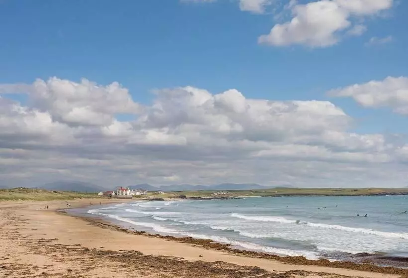 Crows Nest   Rhosneigr
