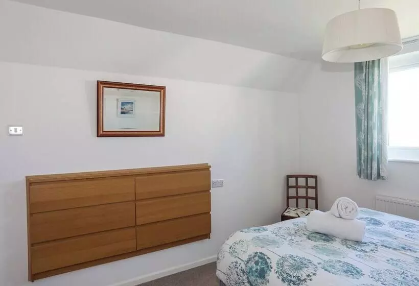 Crows Nest   Rhosneigr