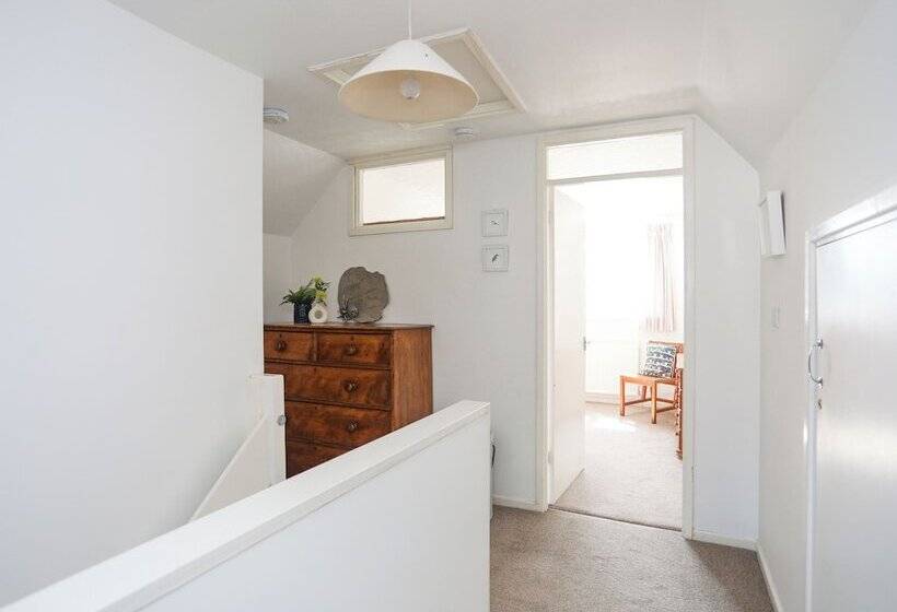 Crows Nest Rhosneigr