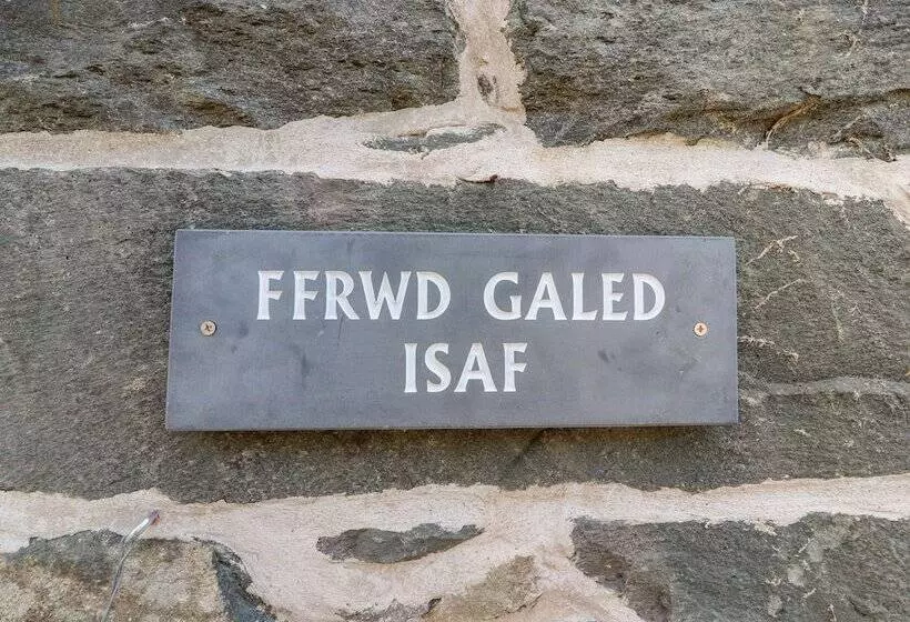 Ffrwdd Galed Isaf