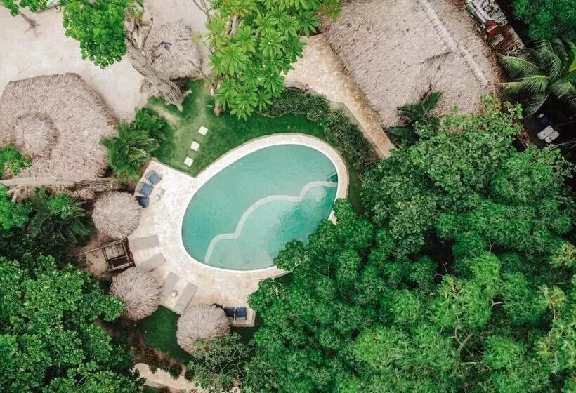 هتل Playa Cielo Beach Front