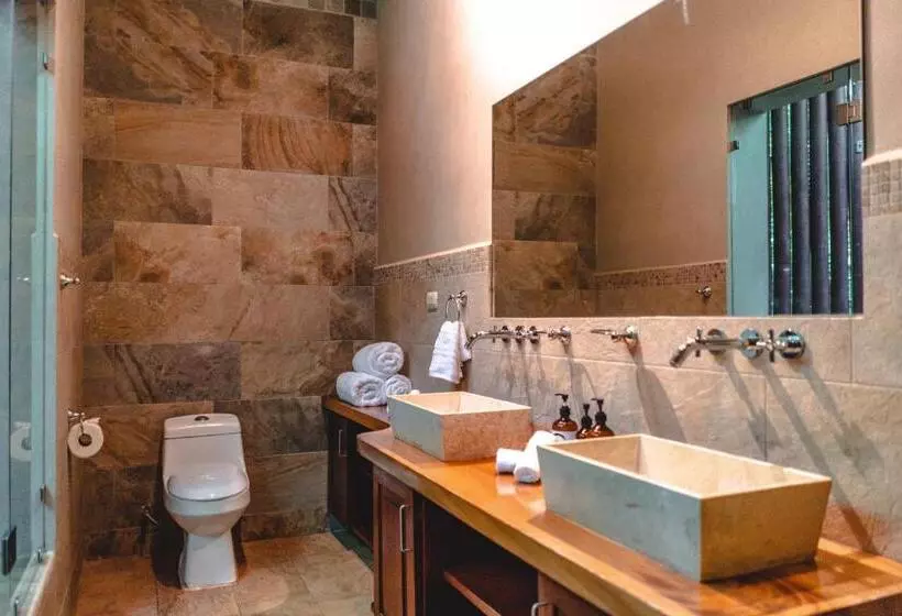 هتل Playa Cielo Beach Front