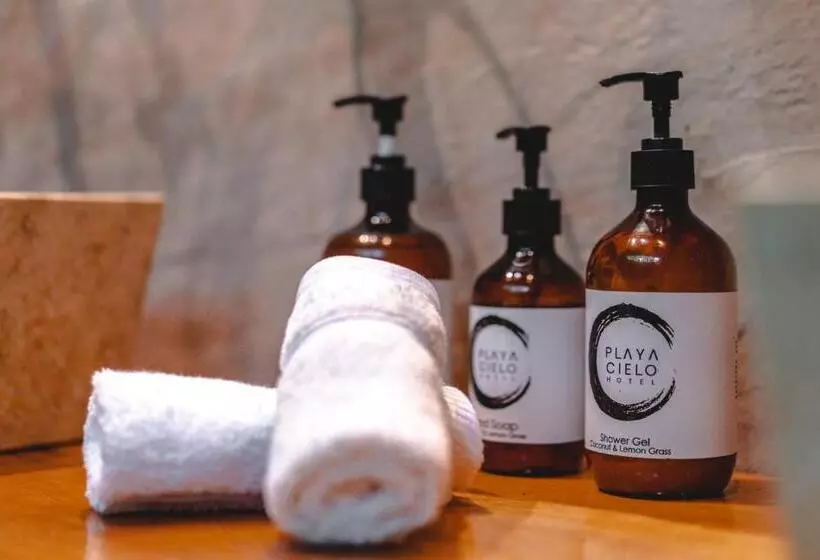 هتل Playa Cielo Beach Front