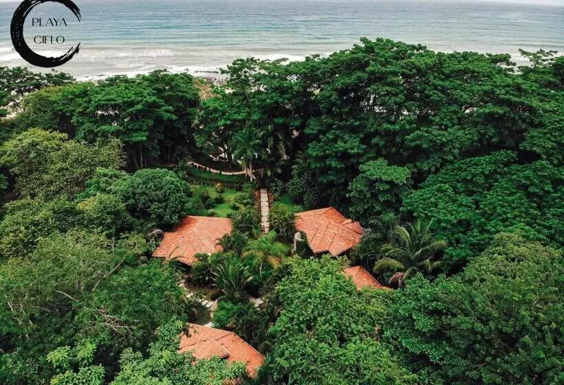 هتل Playa Cielo Beach Front